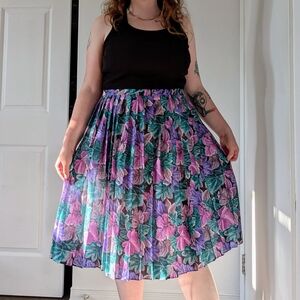 Vintage Pleated Floral Midi Skirt